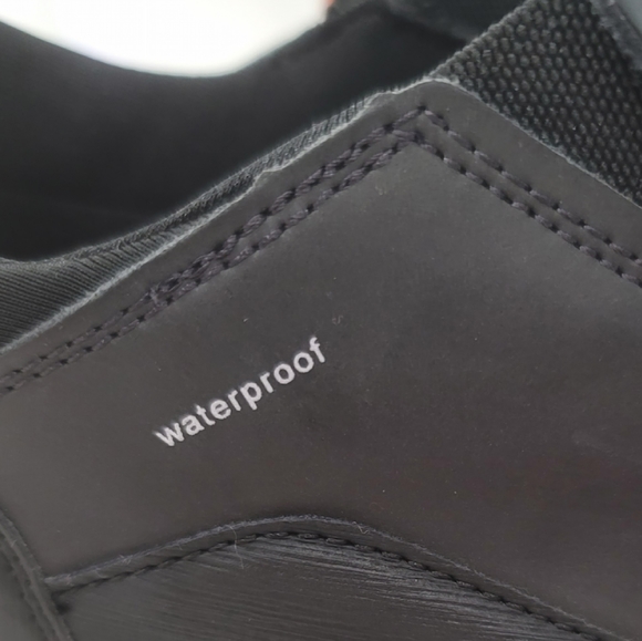 Men's Waterproof Leather Casual Shoes Size 10 - Picture 12 of 15